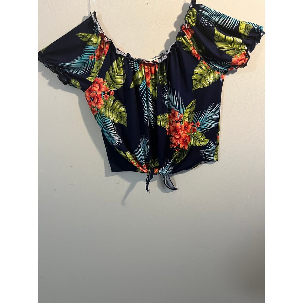 Floral Print Off-shoulder Crop Top